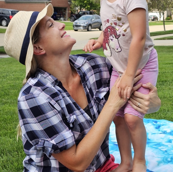 Meet your Posher - Picture 1 of 1